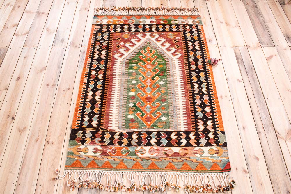 11257 Vintage Turkish Pamukkale Kilim Rug 104x153cm (3.5 x 5ft)