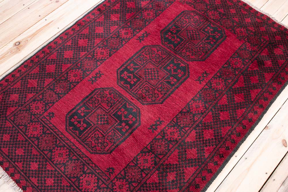 11411 Afghan Red Aq Chah Rug 101x143cm (3.3 x 4.8ft)