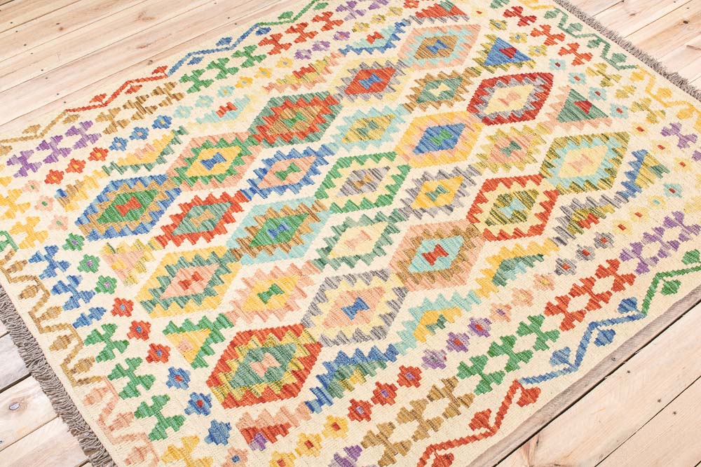 11447 Afghan Vegetable Dyed Kilim Rug 151x191cm (4.11 x 6.3ft)