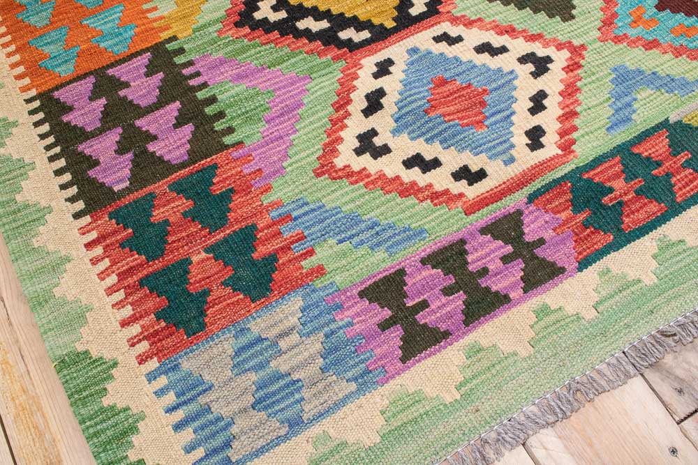 11584 Large Afghan Vegetable Dyed Kilim Rug 203x300cm (6.8 x 9.10ft)