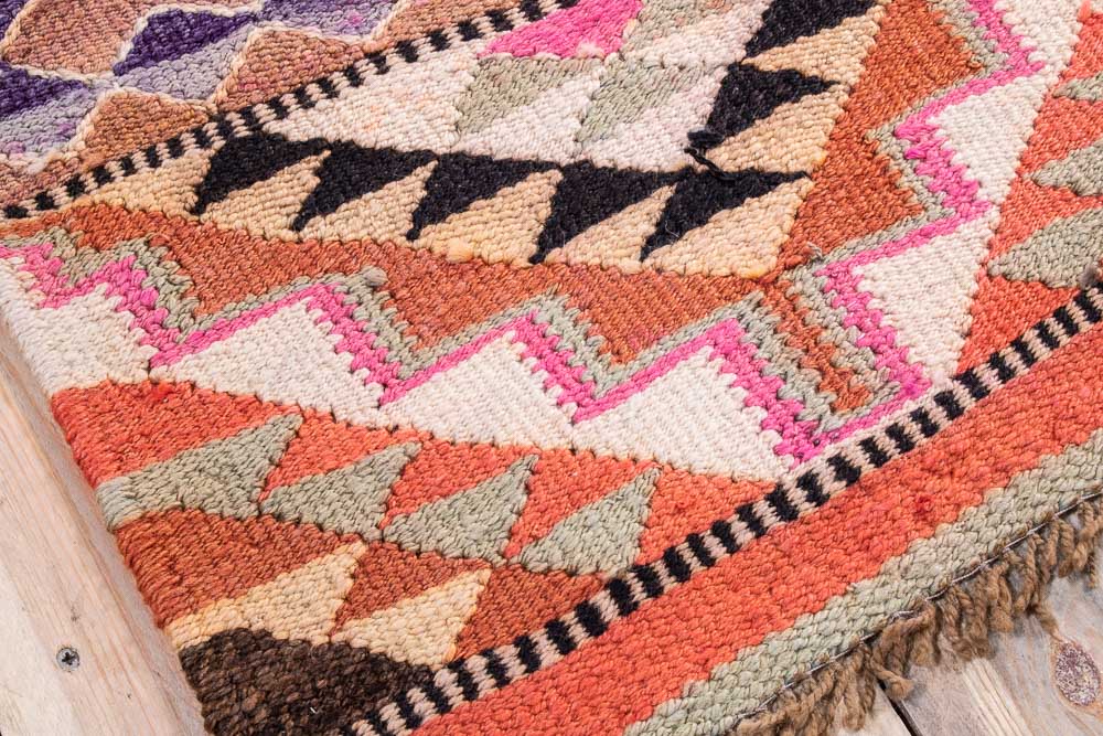 11633 Vintage Kurdish Herki Kilim Runner Rug 84x273cm (2.9 x 8.11ft)