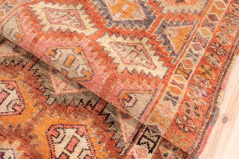 11635 Vintage Kurdish Herki Carpet Runner Rug 88x334cm (2.10½ x 10.11½ft)