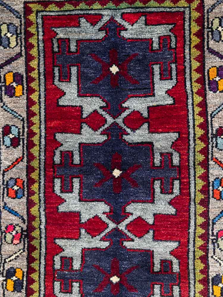 11792 Small Vintage Turkish Malatya Rug 53x92cm (1.9 x 3ft)