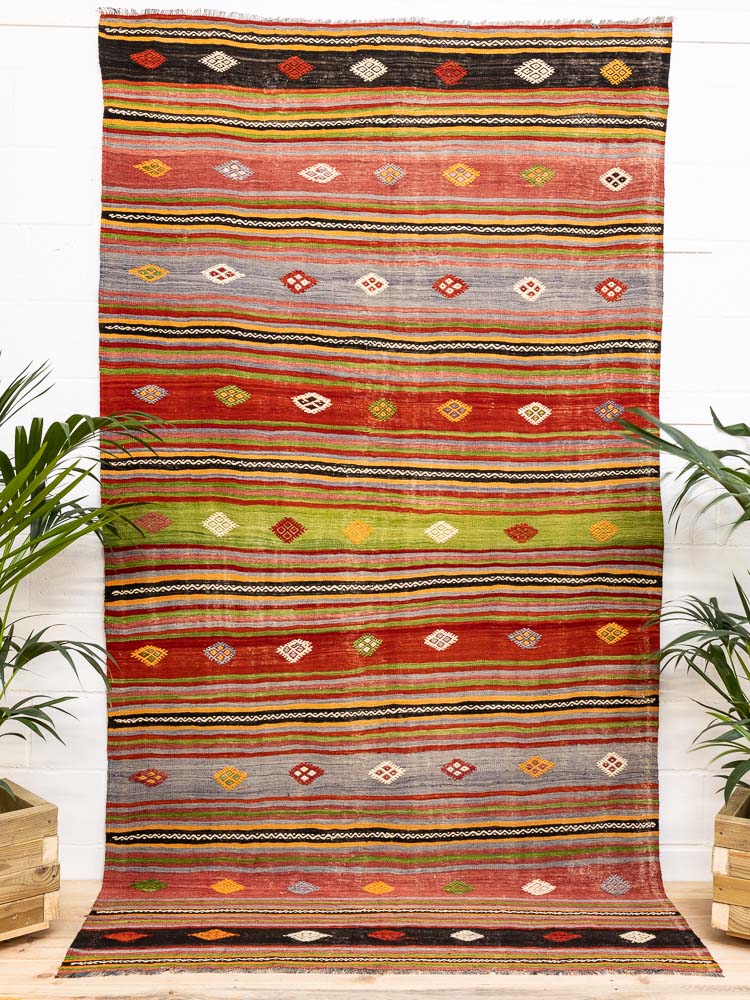 11914 Turkish Denizli Cal Vintage Kilim Rug 167x306cm (5.5 x 10.0ft)