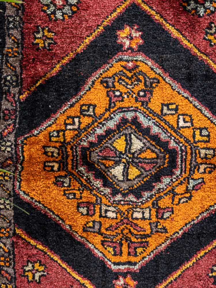 11950 Turkish Vintage Sivas Rug 65x105cm (2.1 x 3.5ft)