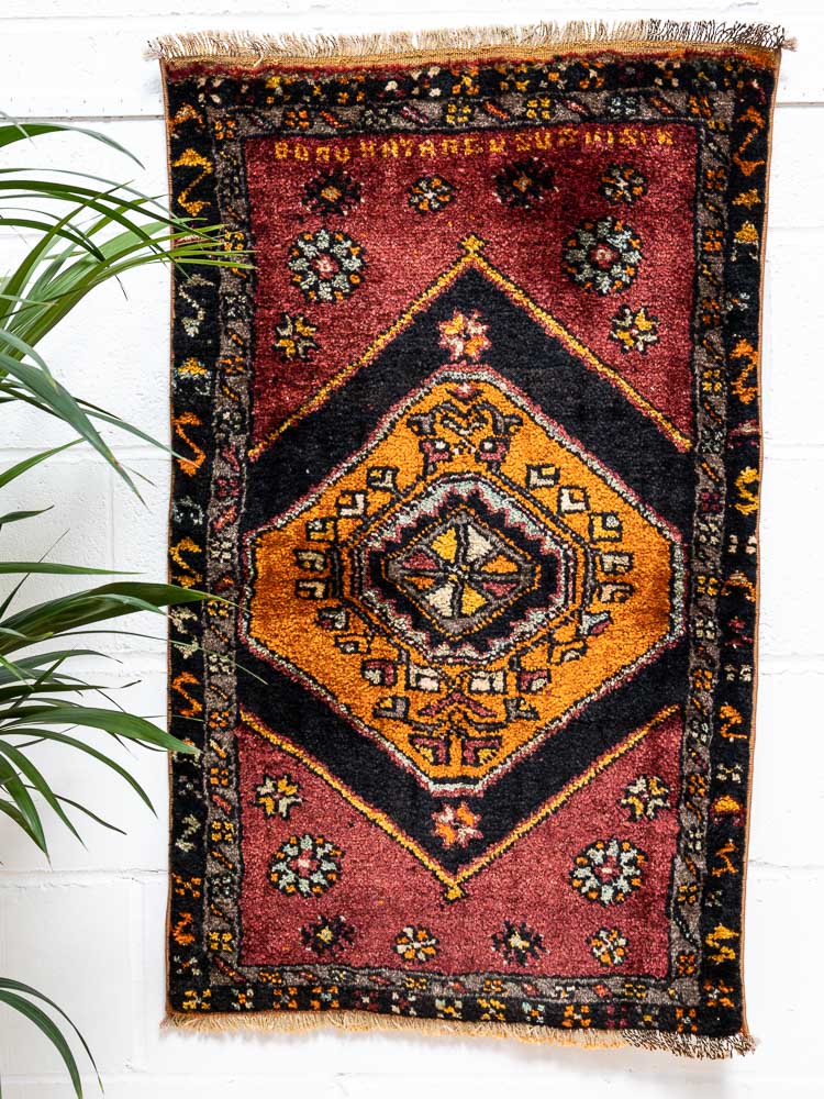 11950 Turkish Vintage Sivas Rug 65x105cm (2.1 x 3.5ft)