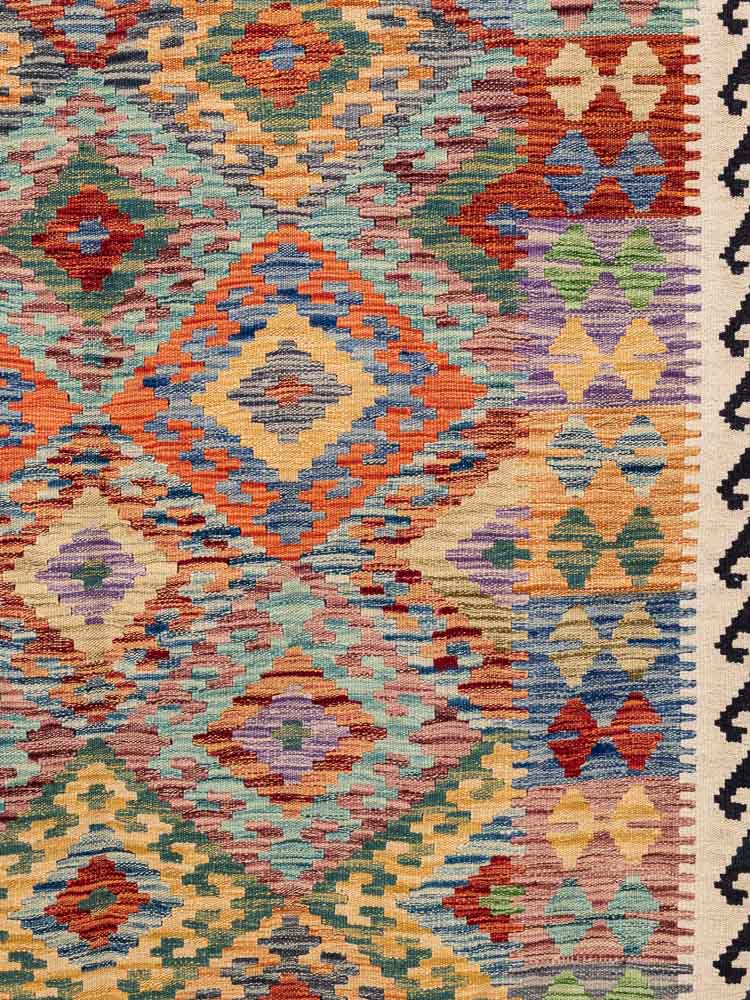 11991 Afghan Vegetable Dyed Kilim Rug 156x198cm (5.1 x 6.6ft)