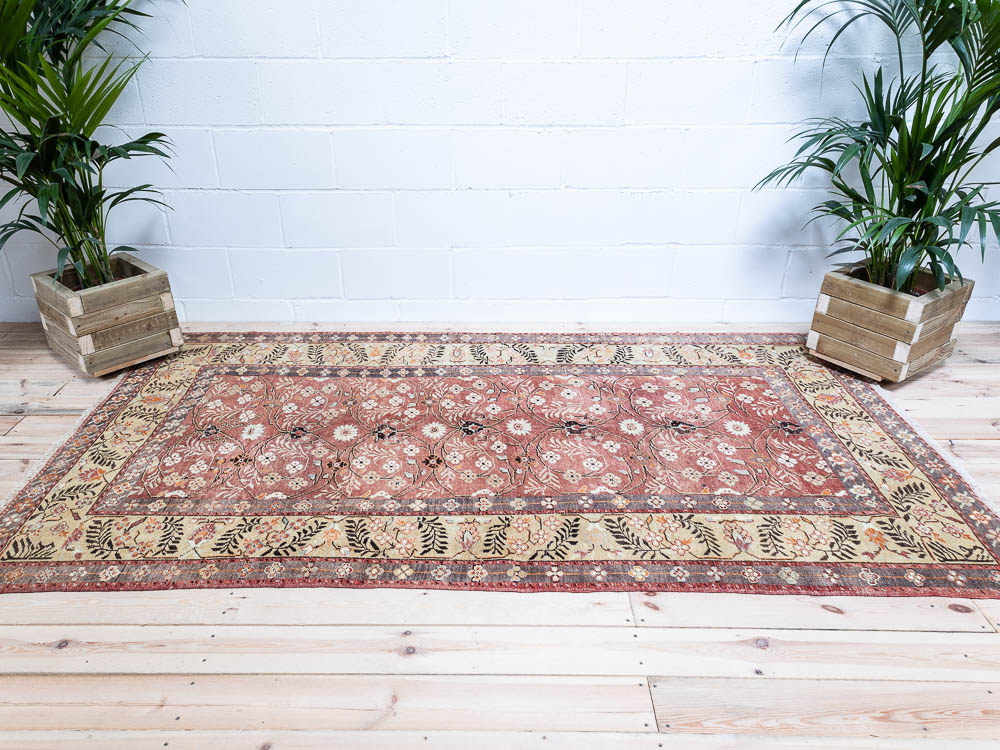 12084 Vintage Turkish Karapinar Pile Rug 147x260cm (4.10 x 8.6ft)