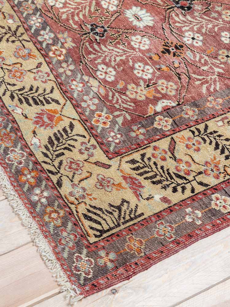 12084 Vintage Turkish Karapinar Pile Rug 147x260cm (4.10 x 8.6ft)