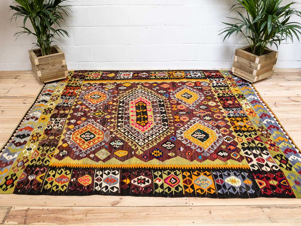 12095 Vintage Turkish Denizli Kilim Rug 210x242cm (6.10 x 7.11ft)