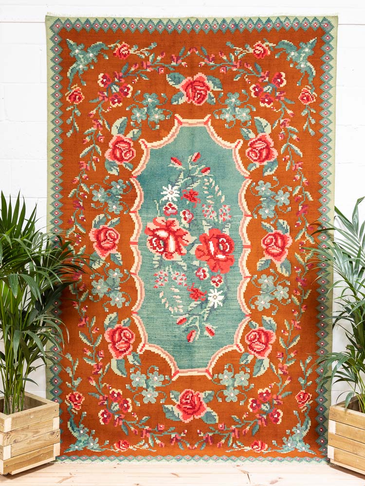 12108 Vintage Moldovan Rose Flower Kilim Rug 170x275cm (5.6 x 9.0ft)