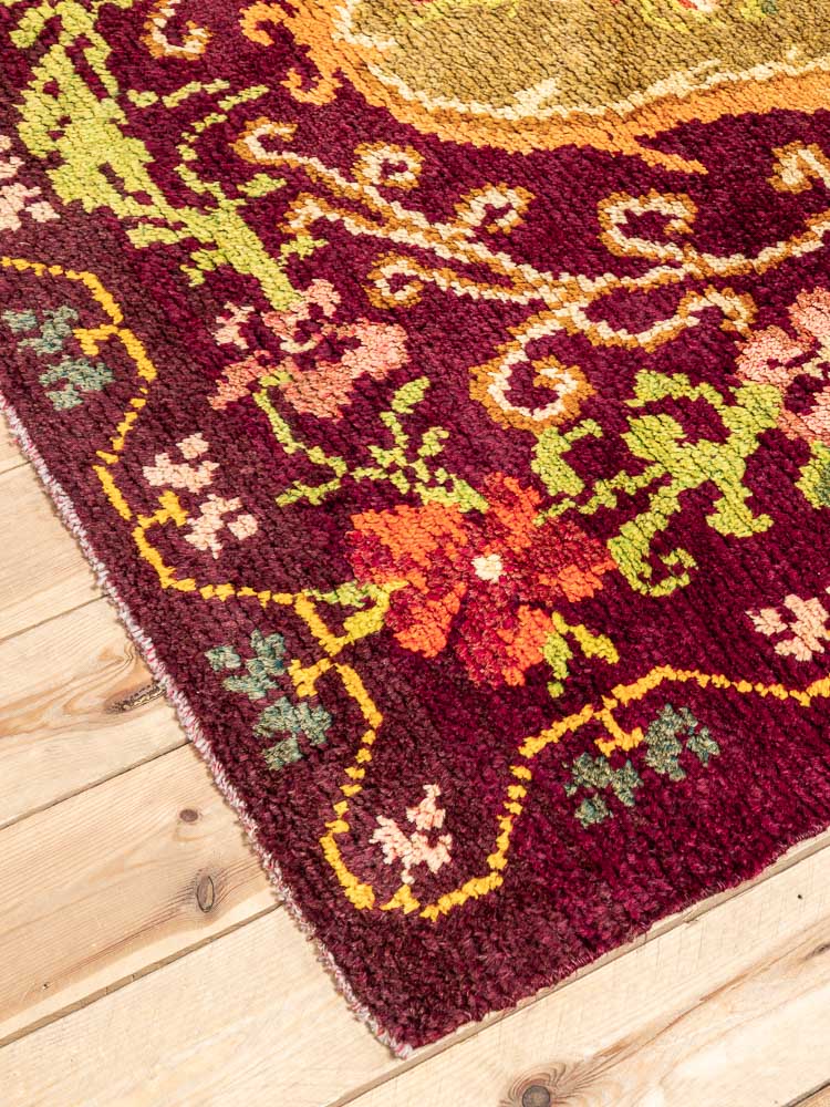 12110 Vintage Moldovan Rose Pile Carpet Rug 155x190cm (5.1 x 6.2ft)