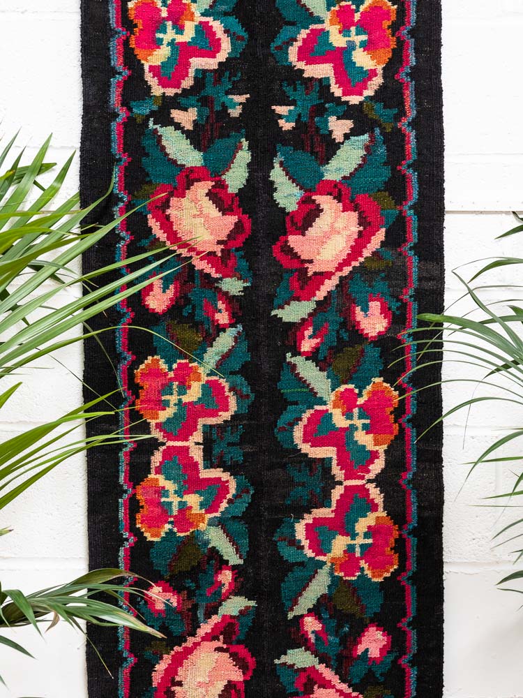 12117 Vintage Moldovan Rose Kilim Runner Rug 60x317cm (1.11 x 10.4ft)