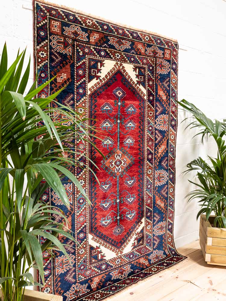 12124 Vintage Turkish Dosemealti Pile Rug 133x202cm (4.4 x 6.7ft)