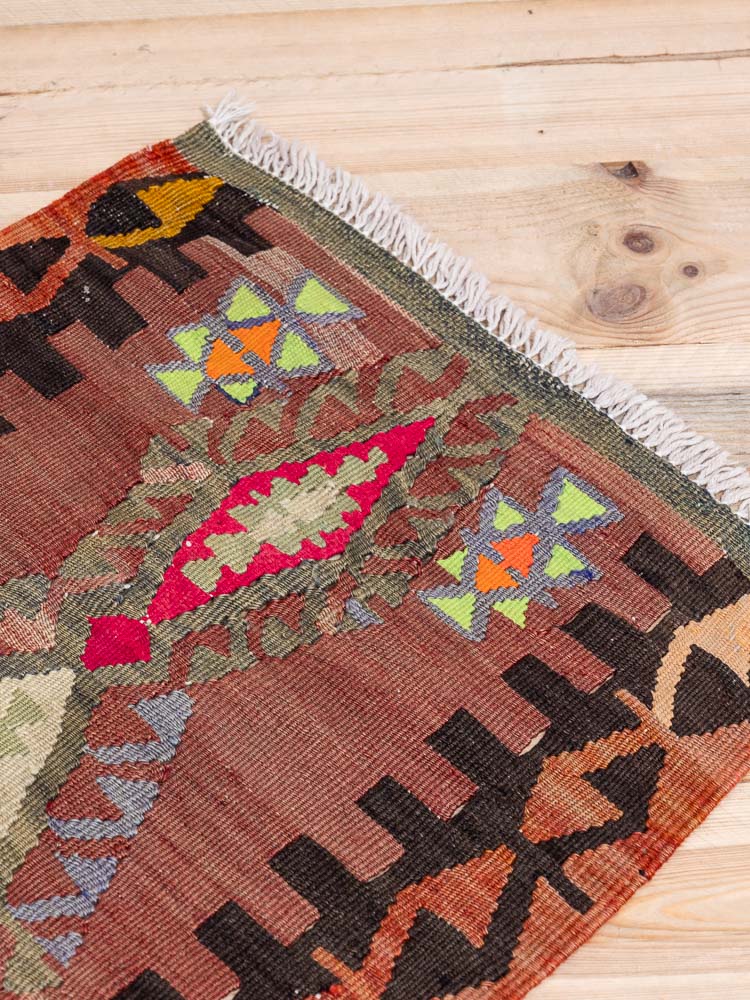 12149 Small Vintage Turkish Esme Kilim Rug 50x92cm (1.7 x 3ft)