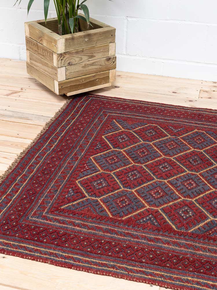 12212 Afghan Moshwani Mixed Weave Rug 121x128cm (3.11½ x 4.2½ft)