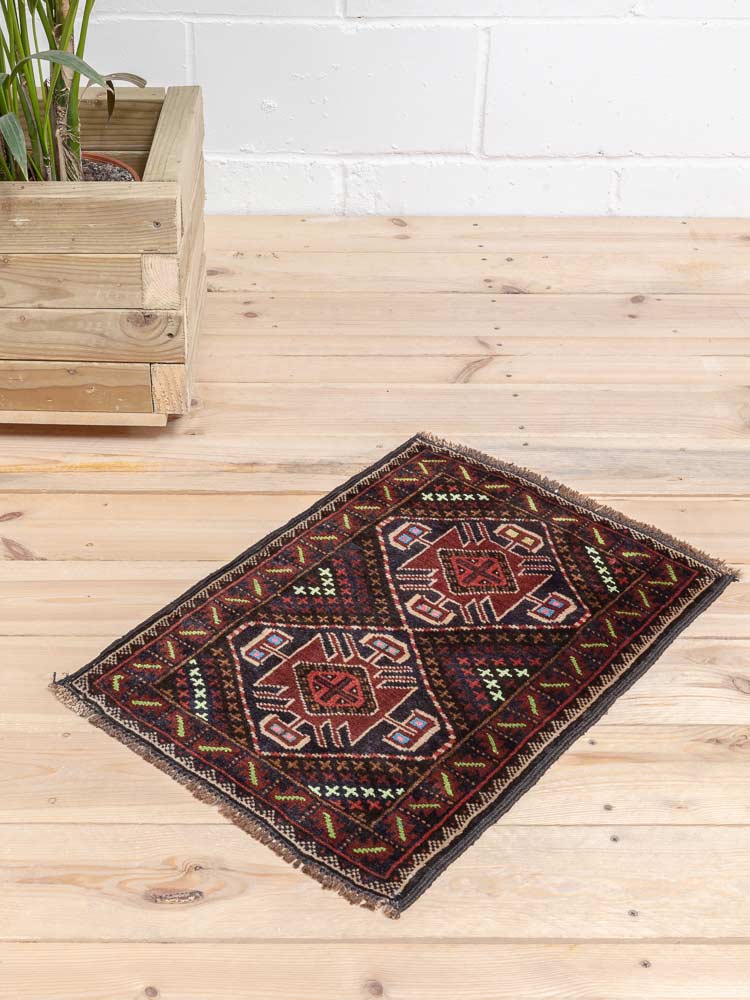 12237 Afghan Small Baluch Vintage Rug 44x61cm (1.5 x 2ft)