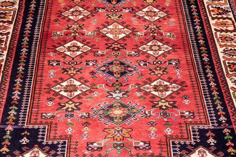 4820 Oriental Kashkuli Carpet 162x250cm (5.3 x 8.2ft)