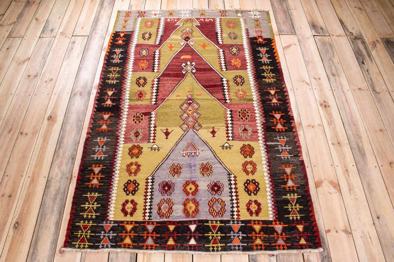 5152 Turkish Emir Dag (saf) Kilim 124x189cm (4.1 x 6.2ft)