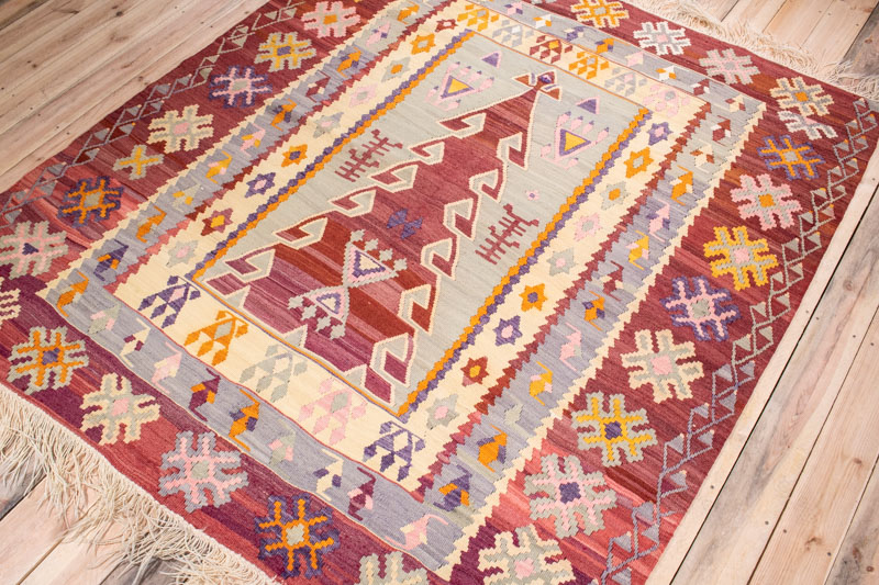 5639 Turkish Ordu Kilim 187x214cm (6.1 x 7ft)