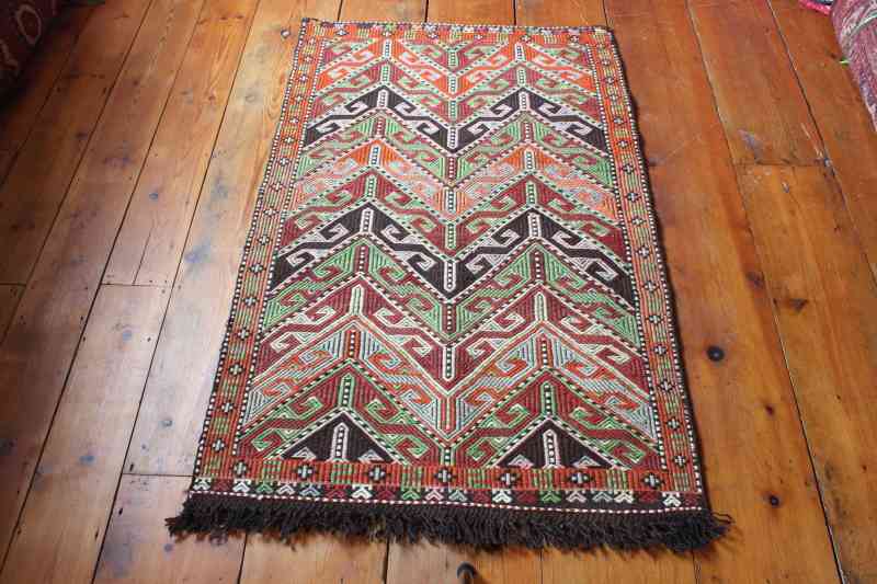 7789 Turkish Mut Kilim Rug 82x130cm (2.8 x 4.3ft)