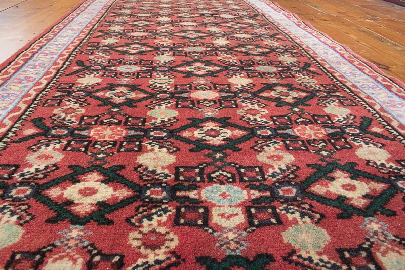 8464 Hosseinabad Persian Hallway Runner 74x385cm (2.5 x 12.7ft)