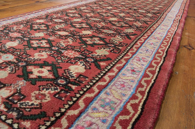 8464 Hosseinabad Persian Hallway Runner 74x385cm (2.5 x 12.7ft)