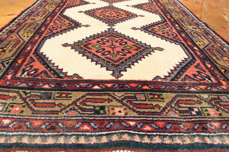 8484 Persian Chenar Oriental Carpet Runner 85x329cm (2.9 x 10.9ft)