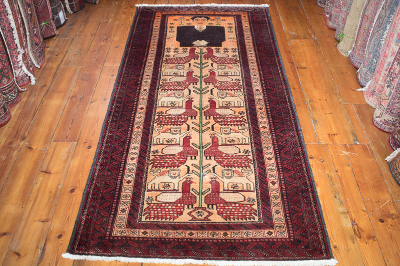 8624 Persian Baluch Rug (Shah Pahlavi) 109x227cm (3.7 x 7.5ft)