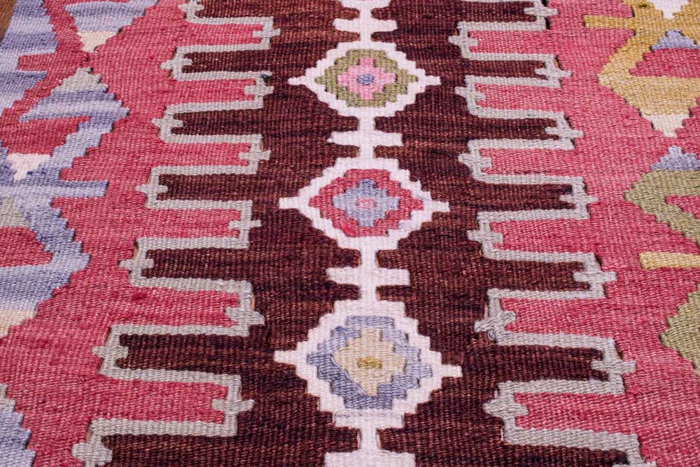 9046 Vintage Turkish Kilim Rug - Esme 94x154cm (3.1 x 5.0ft)