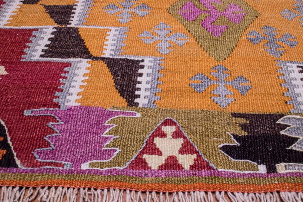 9047 Vintage Turkish Kilim Rug - Adana 104x139cm (3.5 x 4.6ft)