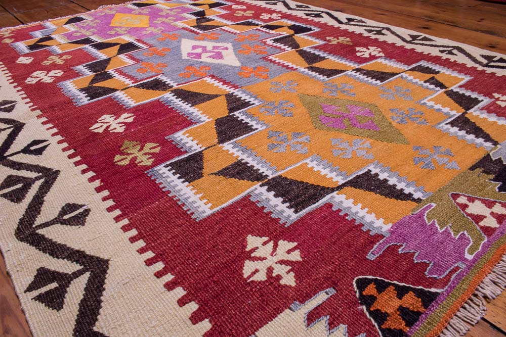 9047 Vintage Turkish Kilim Rug - Adana 104x139cm (3.5 x 4.6ft)