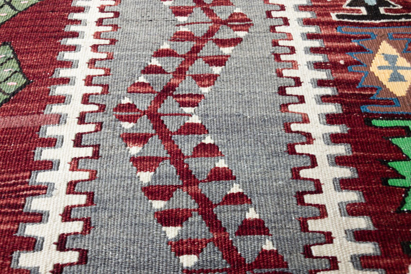 9065 Turkish Kilim Rug - Esme 109x182cm (3.7 x 5.11ft)