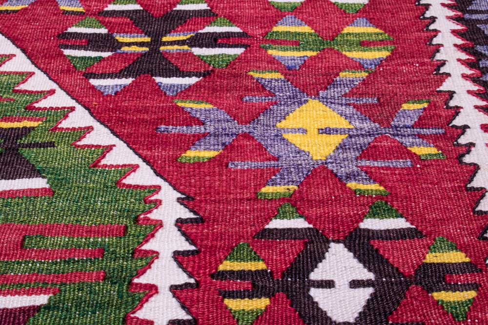 9070 Turkish Kilim Rug - Esme 108x141cm (3.6 x 4.7ft)