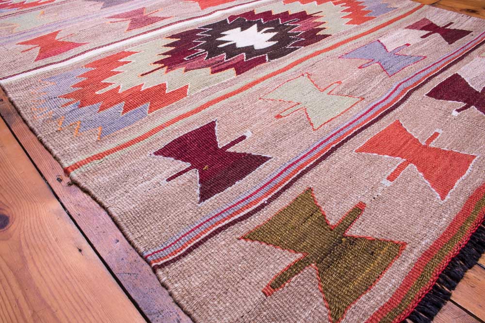 9071 Turkish Kilim Rug - Mut 98x164cm (3.2 x 5.4ft)