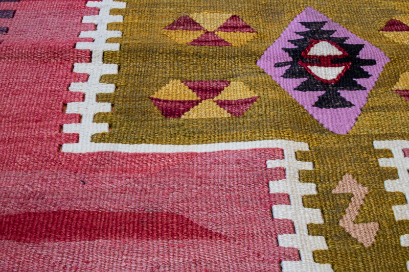 9435 Vintage Turkish Kilim Rug - Adana 86x94cm (2.10 x 3.1ft)