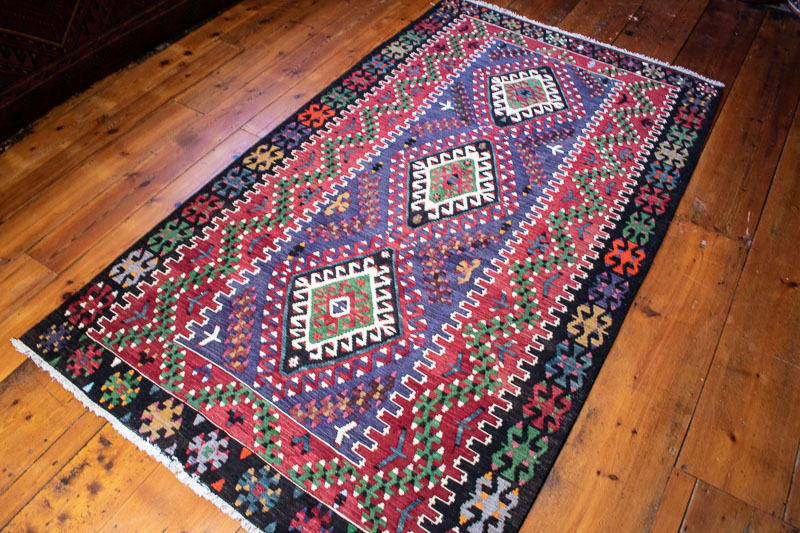 9445 Vintage Turkish Kilim Rug - Esme 118x206cm (3.10 x 6.9ft)