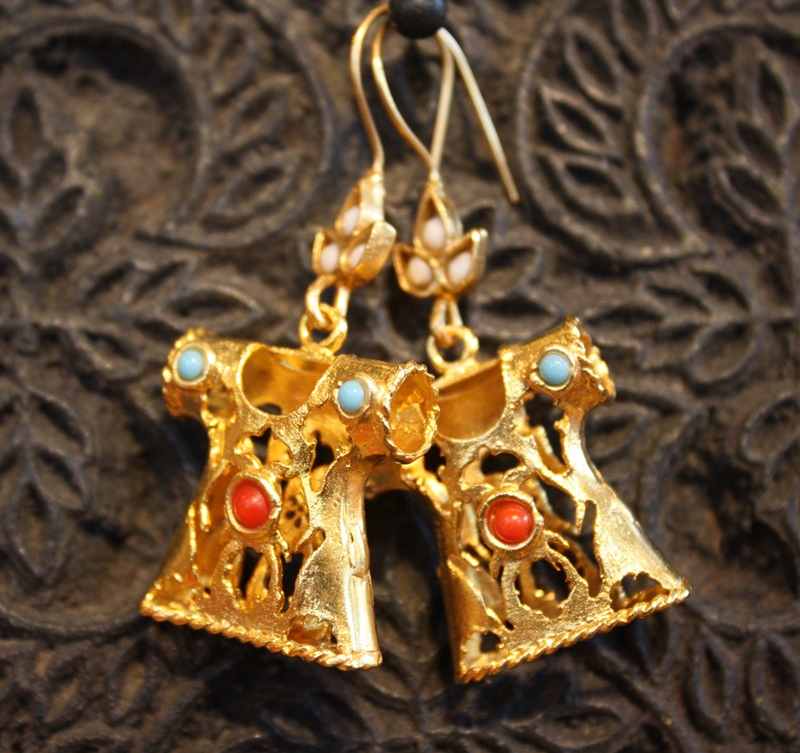 (AE119) Ottoman Design Earrings