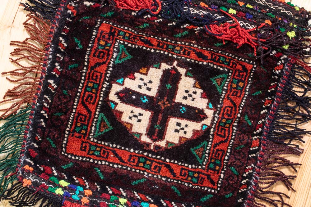 CC1445 Tribal Afghan Baluch Carpet Cushion Cover 40x44cm (1.3½ x 1.5ft)