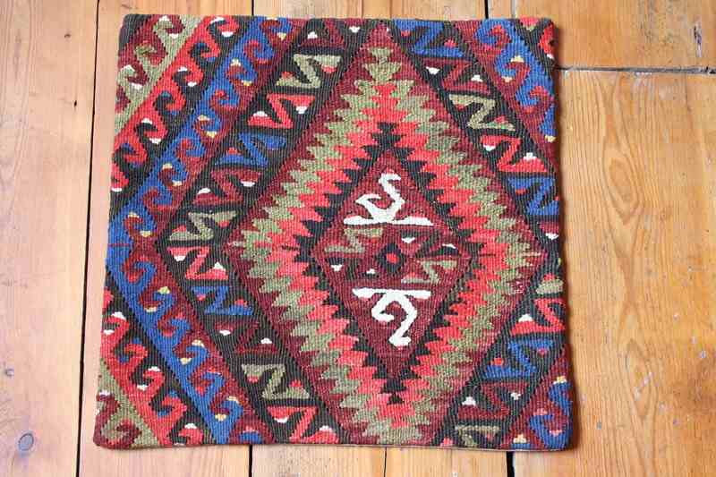 KC1257 Turkish Kilim Cushion Cover 40x40cm