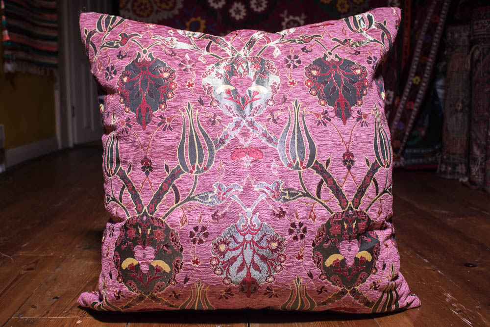 Medium Dusky Pink Ottoman Turkish Cushion Cover 68x68cm