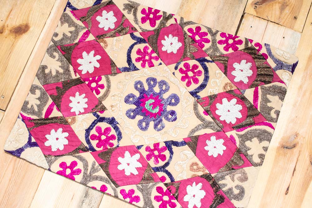 SC605 Patchwork Uzbek Suzani Cushion Cover 39x49cm