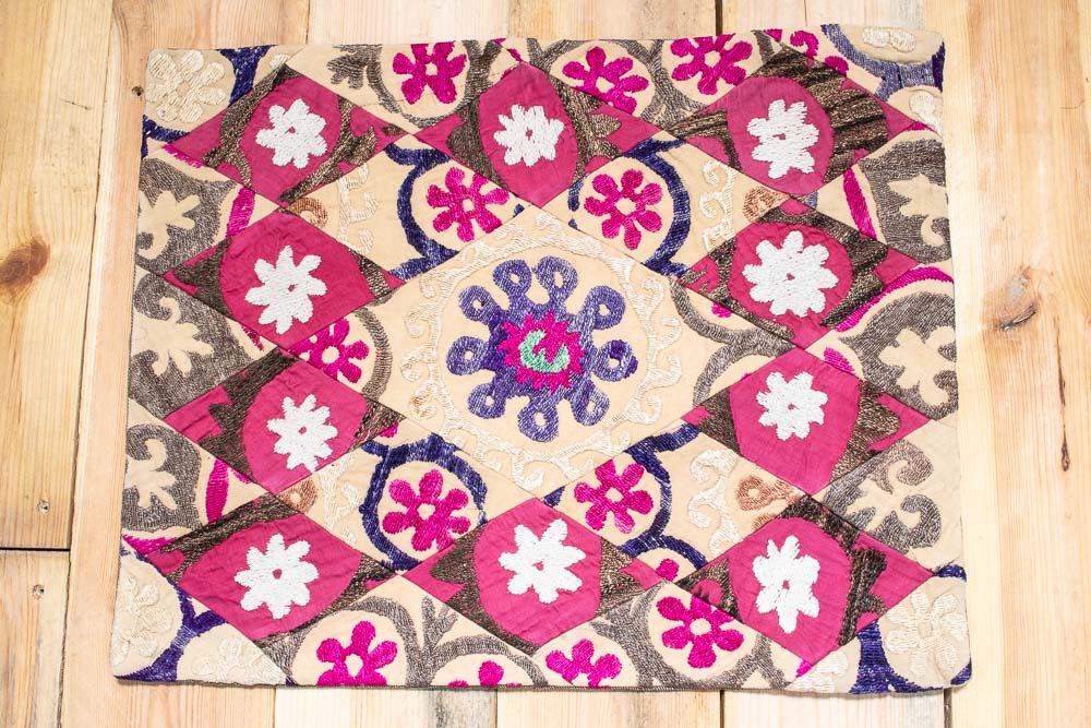 SC605 Patchwork Uzbek Suzani Cushion Cover 39x49cm