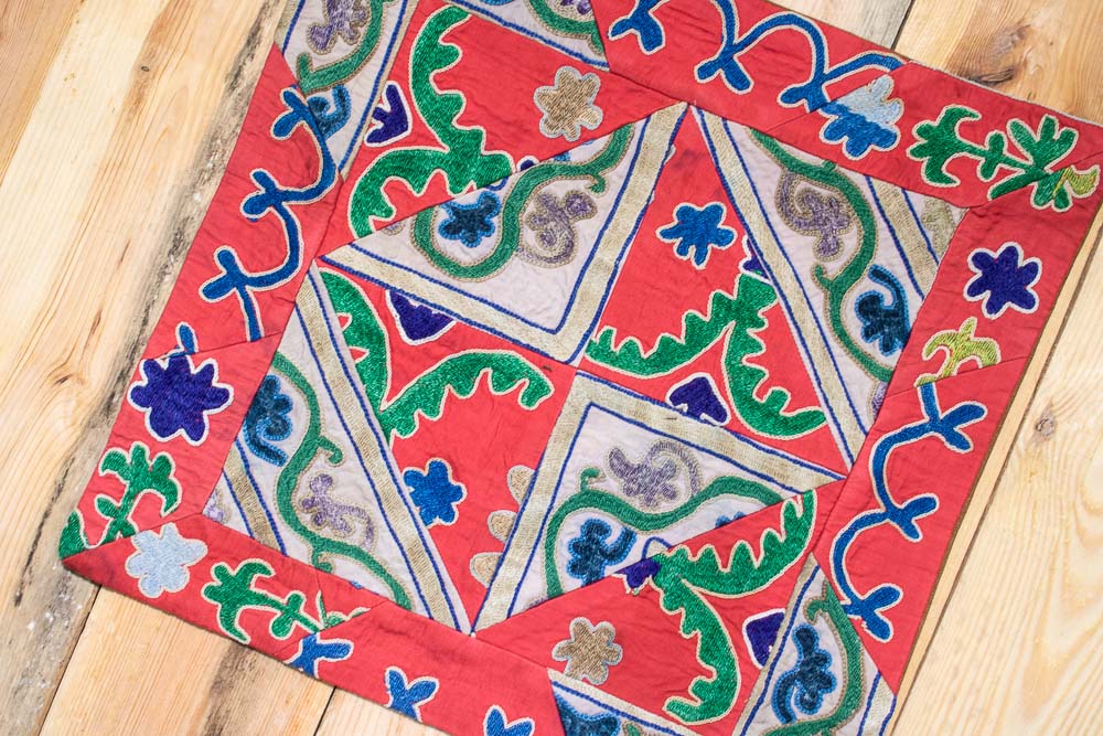 SC608 Patchwork Uzbek Suzani Cushion Cover 40x40cm