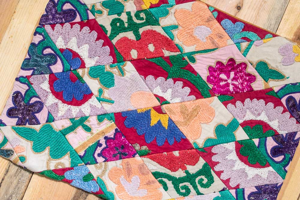 SC614 Patchwork Uzbek Suzani Cushion Cover 34x43cm