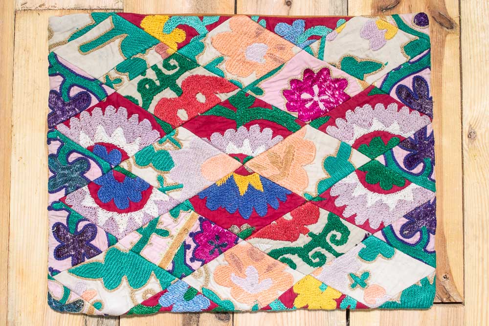 SC614 Patchwork Uzbek Suzani Cushion Cover 34x43cm