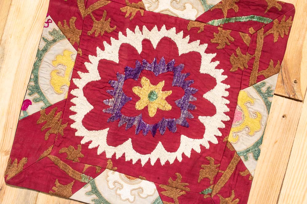 SC619 Patchwork Uzbek Suzani Cushion Cover 40x40cm