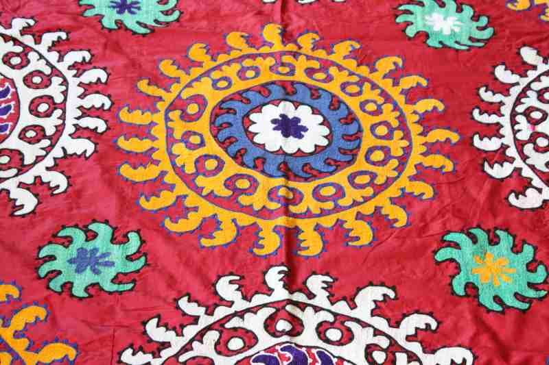 SUZ735 Suzani Embroidery from Uzbekistan 195x254cm