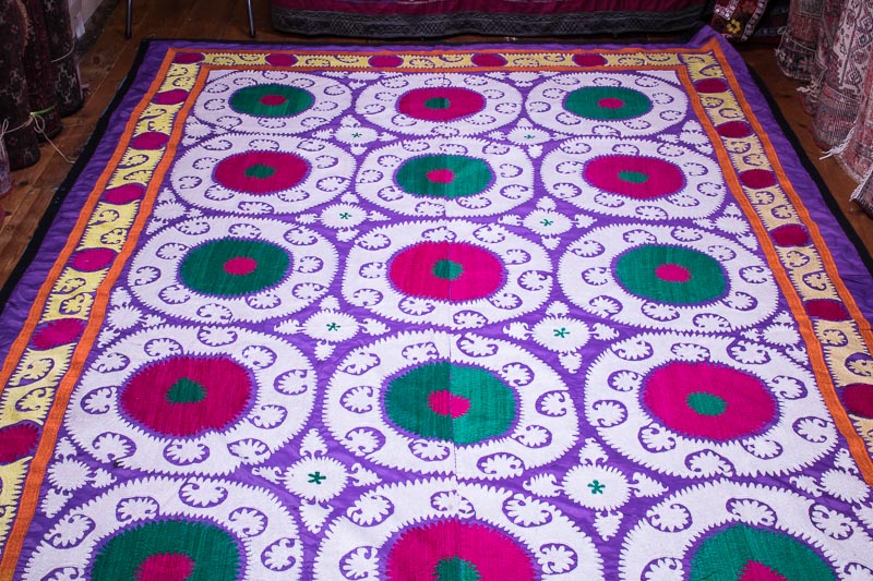 SUZ753 Vintage Suzani Embroidery - Uzbek 195x316cm