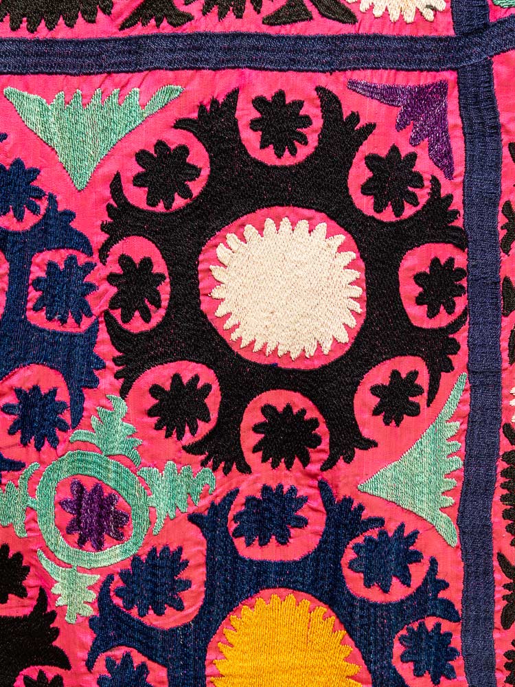 SUZ888 Vintage Uzbek Suzani Embroidered Textile 109x119cm (3.7 x 3.11ft)